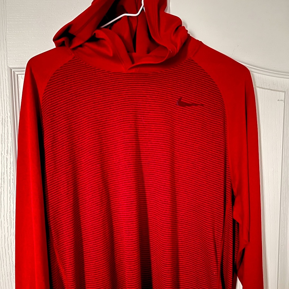 Nike dri fit long sleeve with hood
